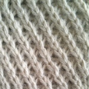 left twist stitch