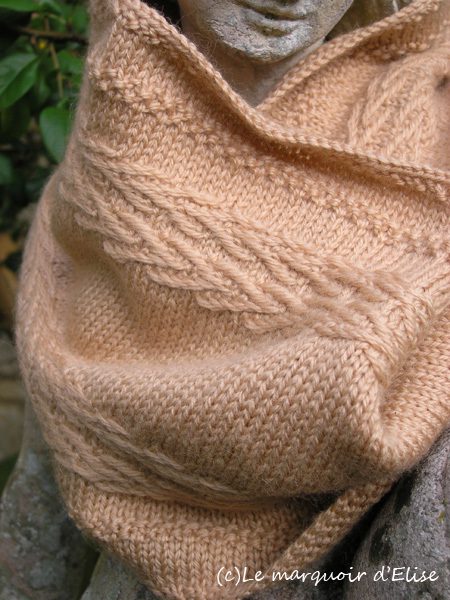 Chevron Linen Cowl by Emmanuelle Boulestin