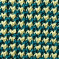 Two-Color Bee Stitch