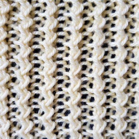Rickrack Rib Stitch – In the round