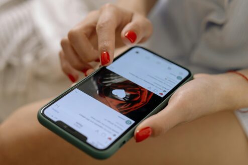 Focus Friend App: The Bean Who Loves to Knit