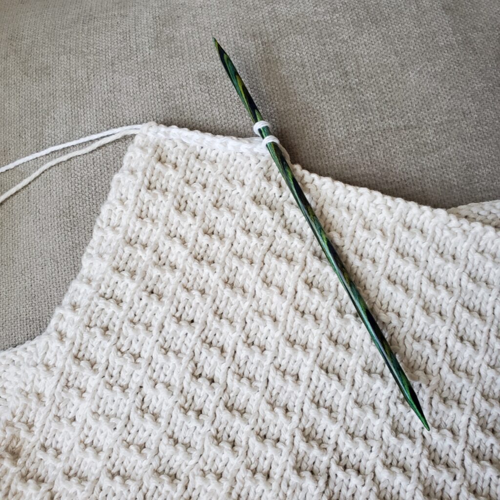 Knitted Kitchen Towel with Loops for Hanging I-cord edge