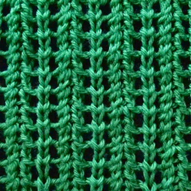Vertical Feathered Lace Stitch – in the round